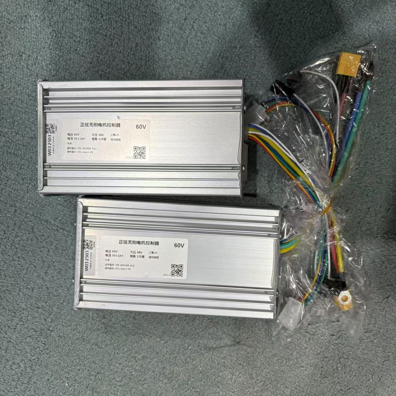 48v 25A 52V 28A 60V 28A Scoote - 60V 5600W Dual Motor Electric Scooter reseña y precio
