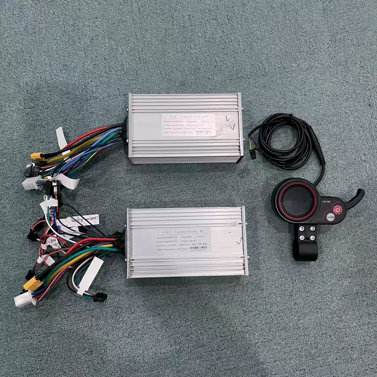 Controlador de velocidad FOC p - 60V 5600W Dual Motor Electric Scooter reseña y precio