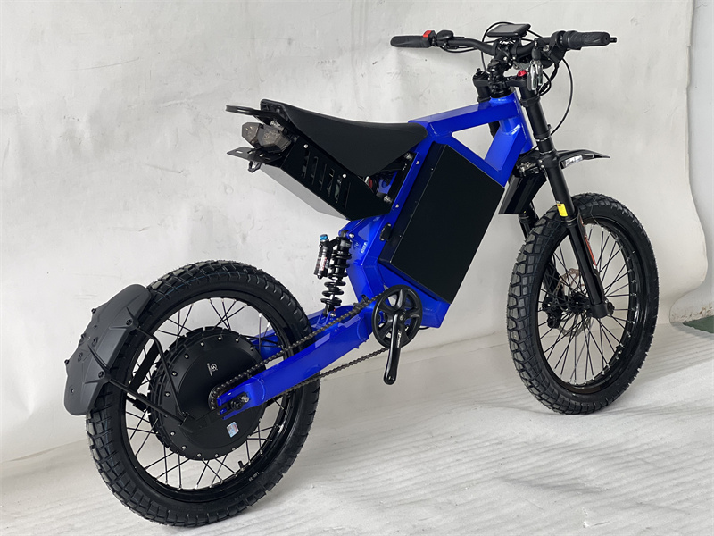Bicicleta eléctrica todoterren - 8000W Stealth Bomber Ebike reseña y precio